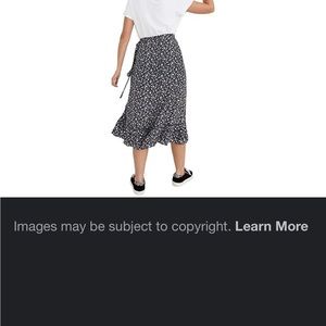 NWT Madewell Ruffle-Edge Midi
Wrap Skirt in Harvest Vine
